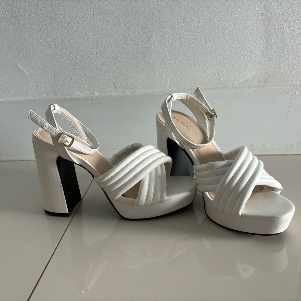Qupid White Quilted Platform Block Heel‎ Ankle Strap Sandals